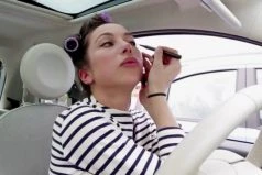 Cinque cose da sapere sulle donne e gli uomini al volante