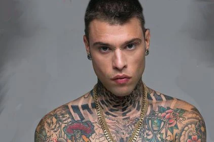 Fedez, la Ferragni e J-Ax: quando il successo è “organizzato”